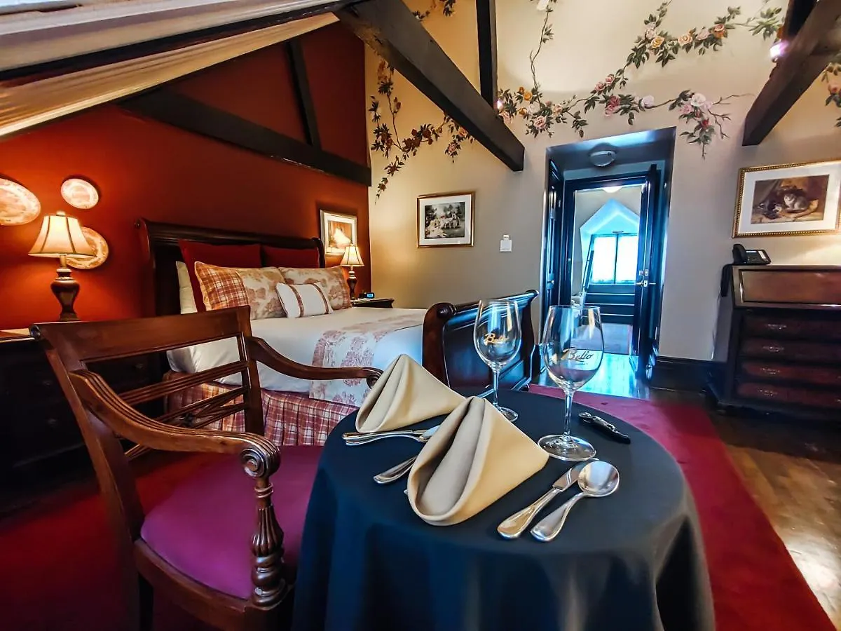*** Hotel Le Clos Saint-Louis Quebec City Canada