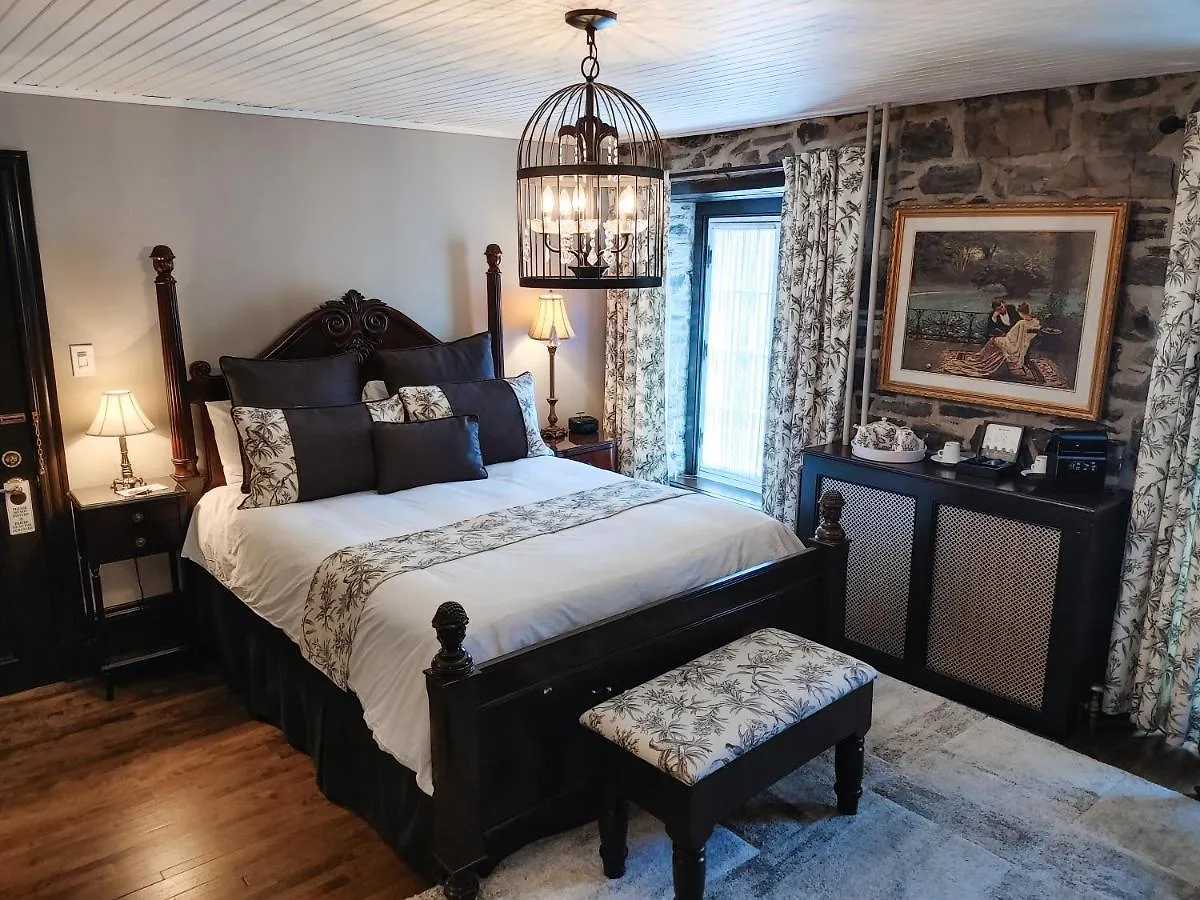 Hotel Le Clos Saint-Louis Quebec City