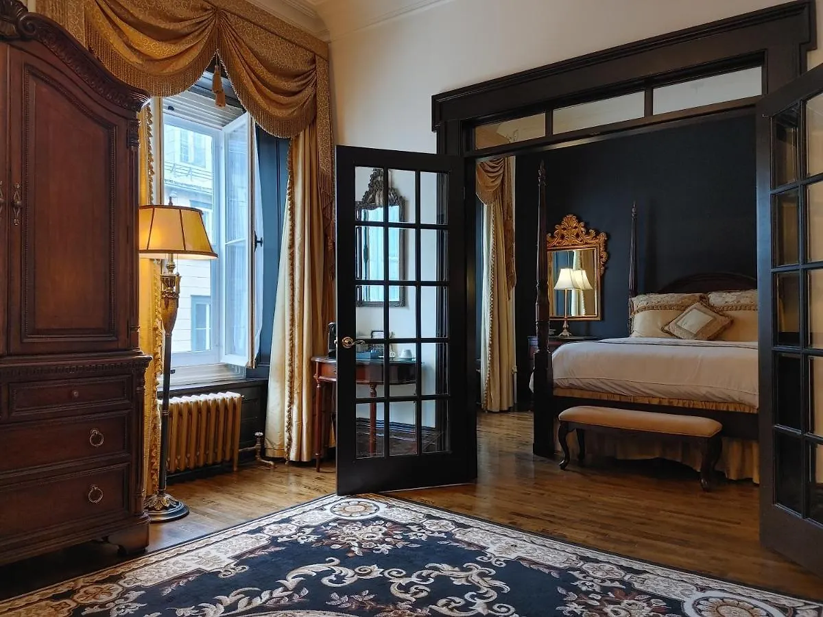 Le Clos Saint-Louis Quebec City 3*,  Canada