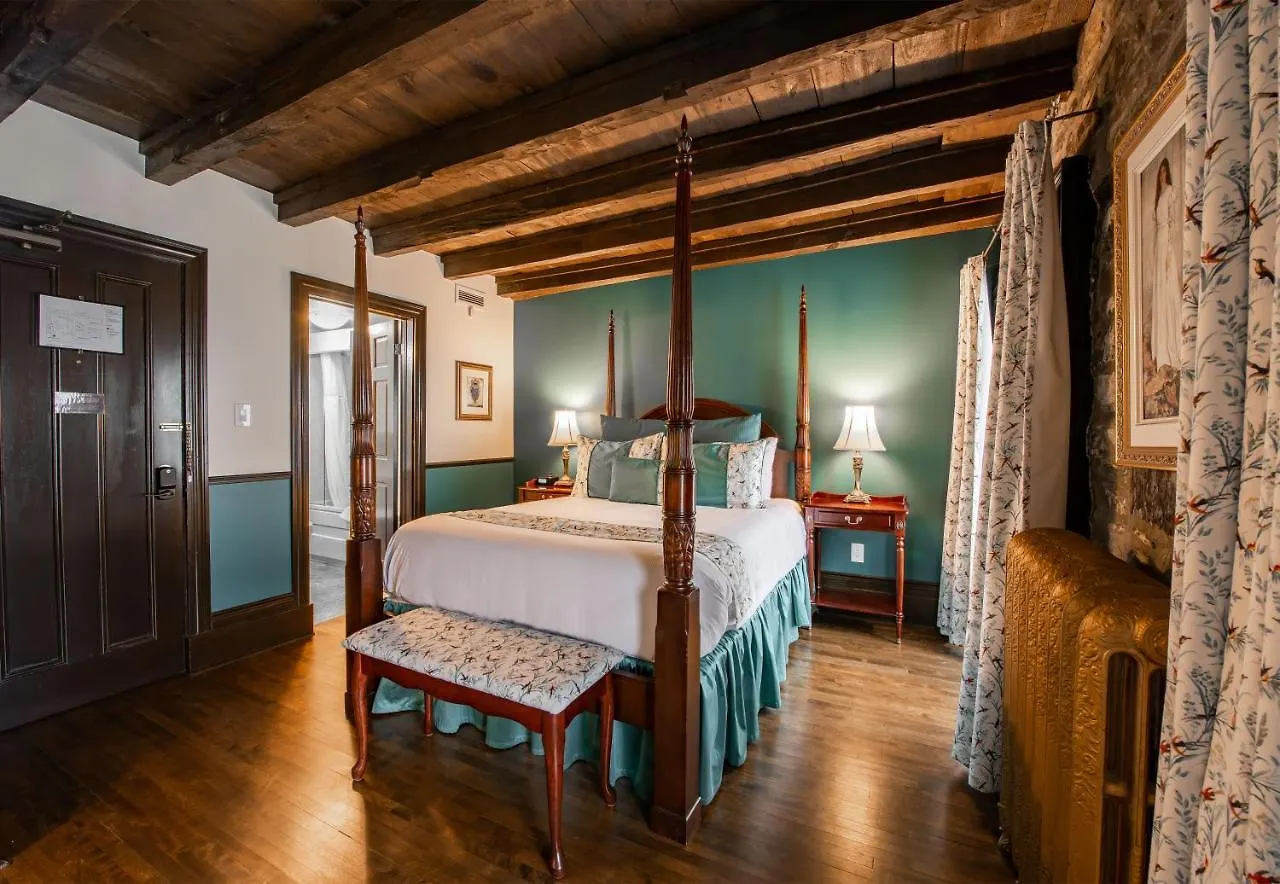 Hotel Le Clos Saint-Louis Quebec City