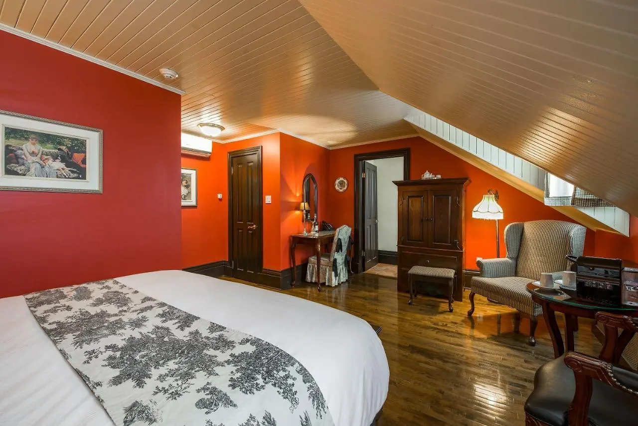 *** Hotel Le Clos Saint-Louis Quebec City Canada