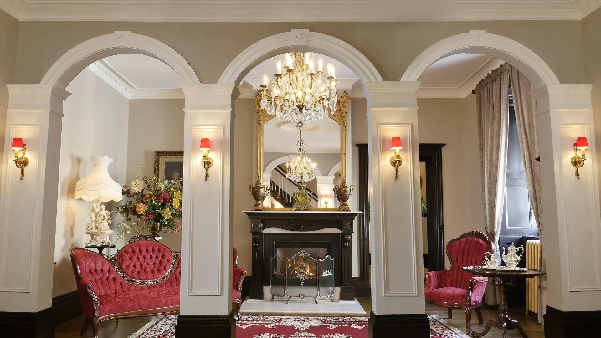 Hotel Le Clos Saint-Louis Quebec City